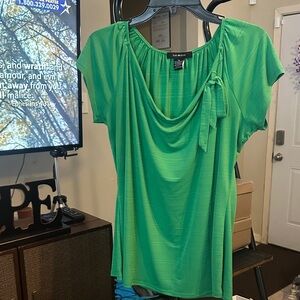 Lux Beauty Vibrant Green Women's Blouse
